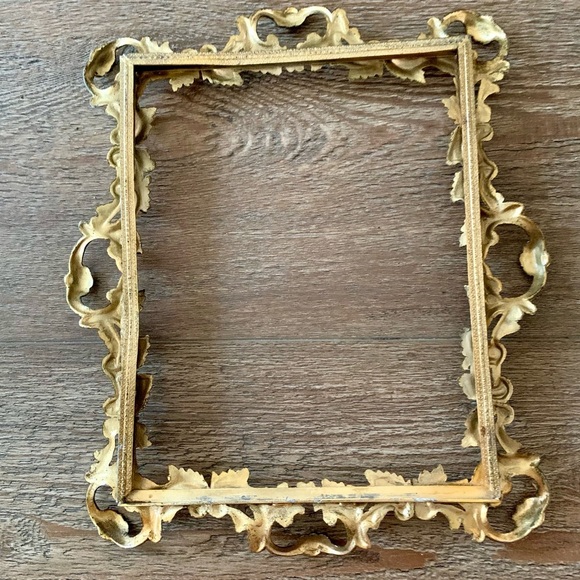 Vintage Victorian Ornate Picture Frame 10/12 Inch - Picture 5 of 14